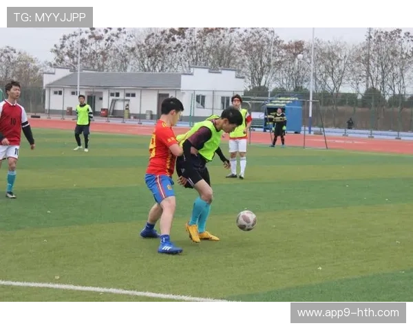 法国以足球教育为核心提升学生体育素养与团队协作能力